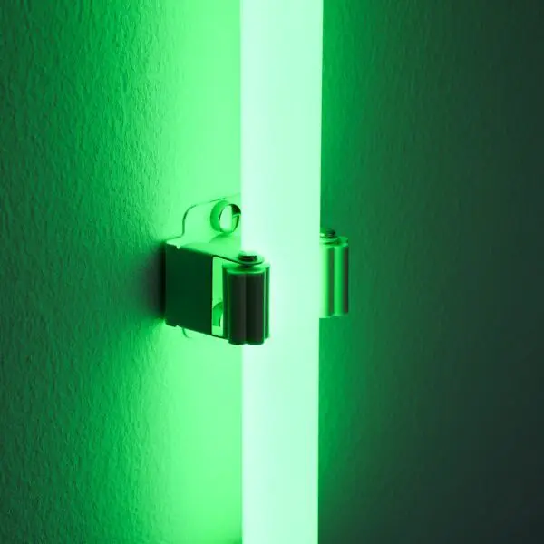 Wall mount for lightsabers | With clip | Vertical - Image 4